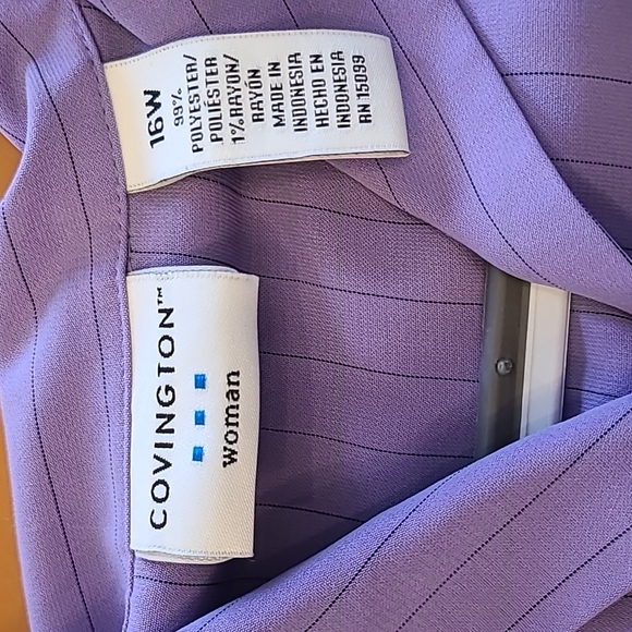 Covington Woman, 16 W button up collard shirt - Picture 3 of 4